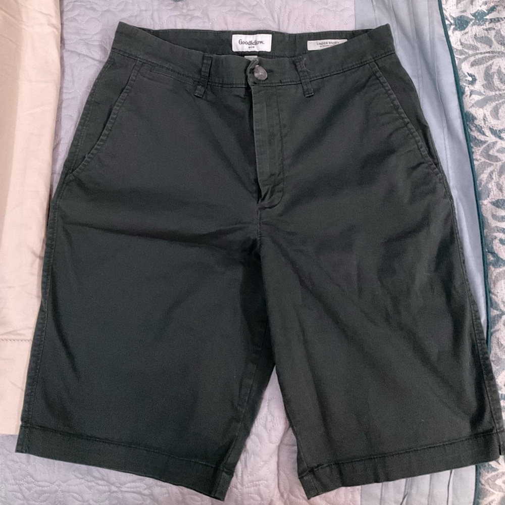 Dark grey, flat front casual shorts